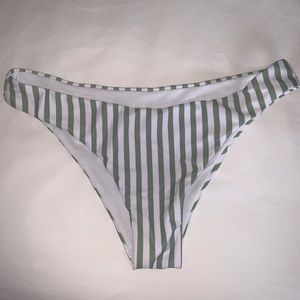 BIKINI BOTTOM GREEN STRIPES